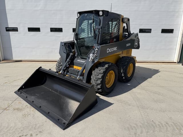 Image of John Deere 320G equipment image 1