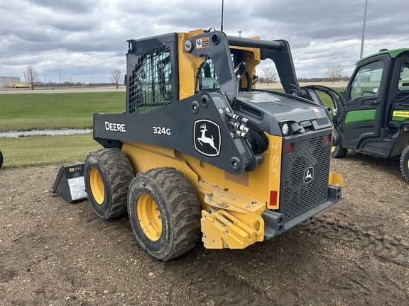 Image of John Deere 324G equipment image 4