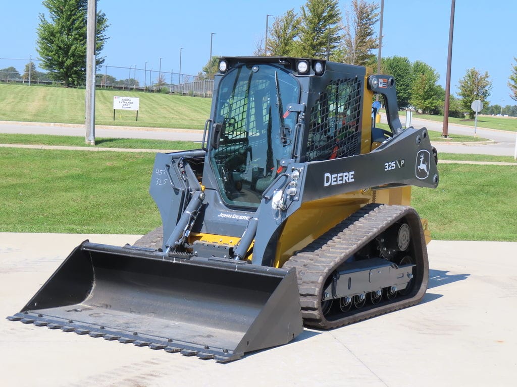 2026 John Deere 325P Equipment Image0