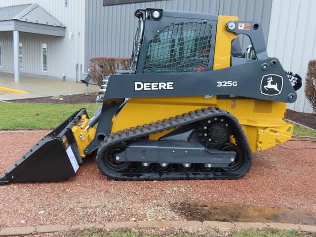 Image of John Deere 325G equipment image 1