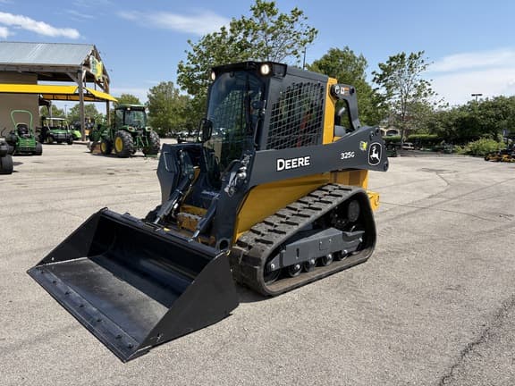 Image of John Deere 325G equipment image 2