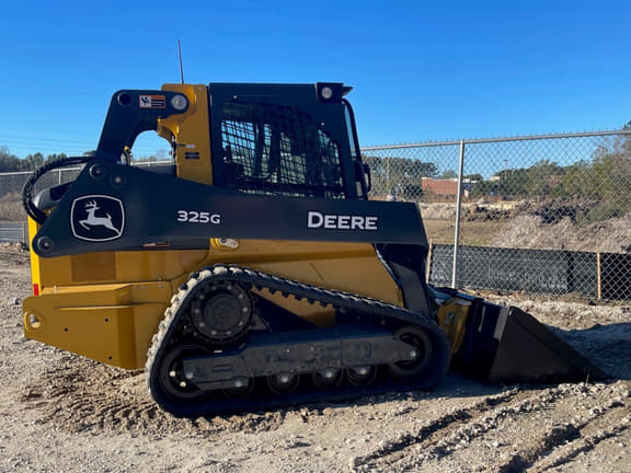 Image of John Deere 325G equipment image 4