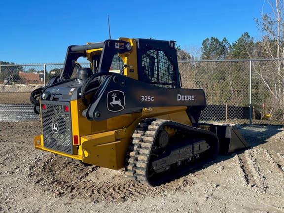 Image of John Deere 325G equipment image 3