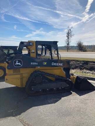 Image of John Deere 325G equipment image 2