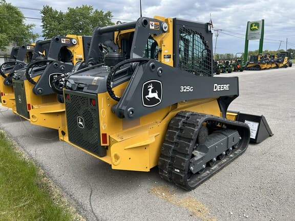 Image of John Deere 325G equipment image 2