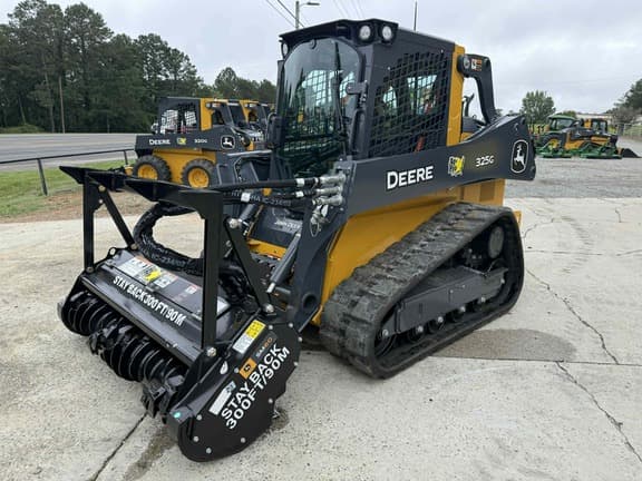 Image of John Deere 325G equipment image 1