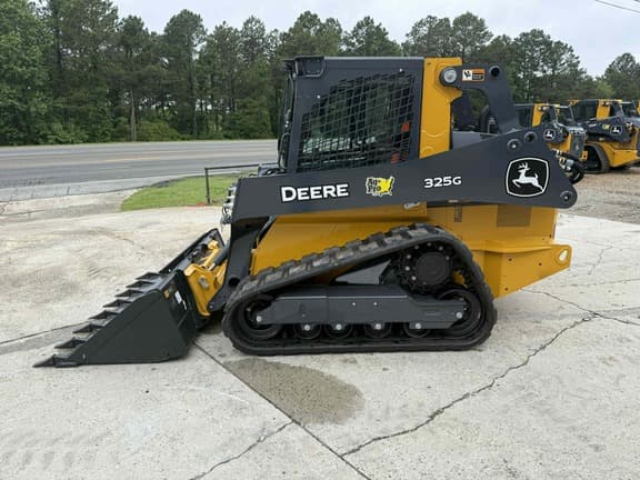 Image of John Deere 325G equipment image 1