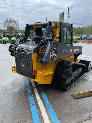 Image of John Deere 325G equipment image 3