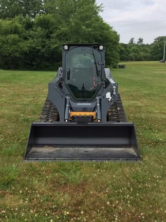 Image of John Deere 325G equipment image 2