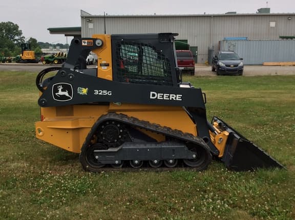Image of John Deere 325G Primary image