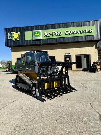 2026 John Deere 325G Equipment Image0