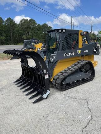 Image of John Deere 325G equipment image 3