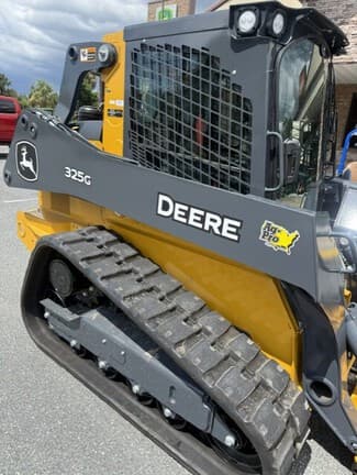 Image of John Deere 325G equipment image 2
