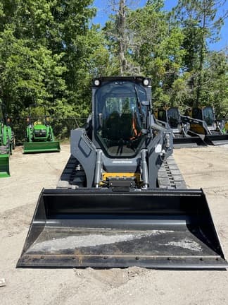 Image of John Deere 325G equipment image 2