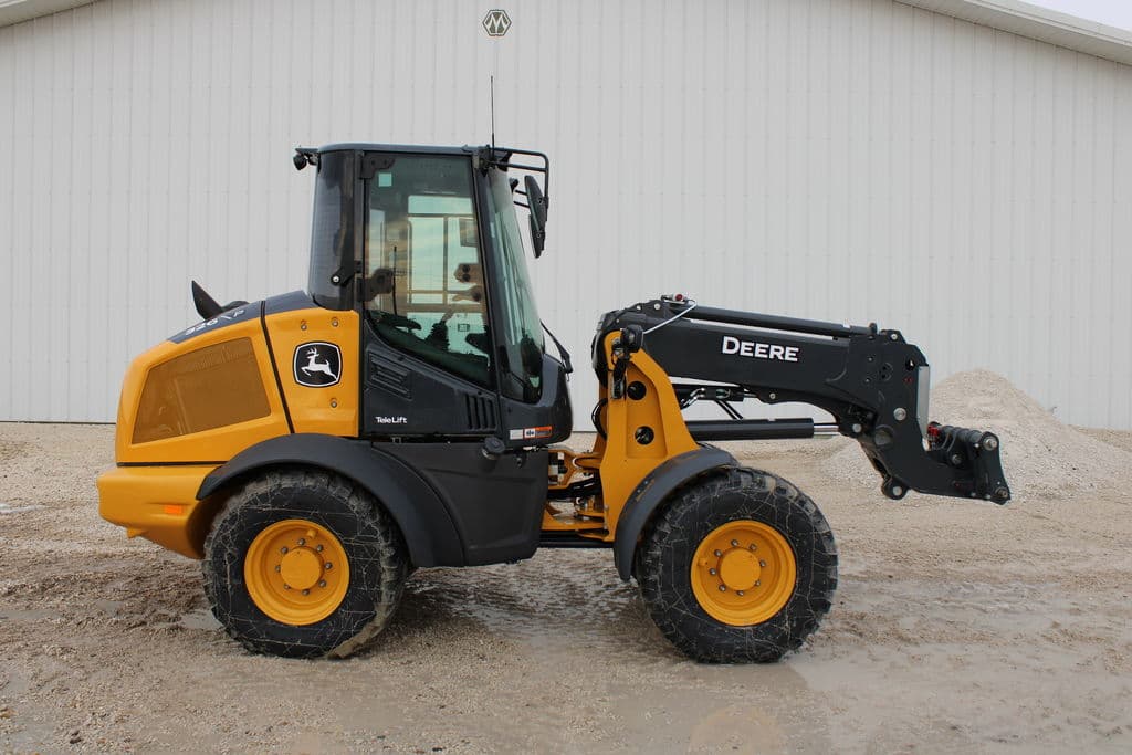 Image of John Deere 326P Image 0