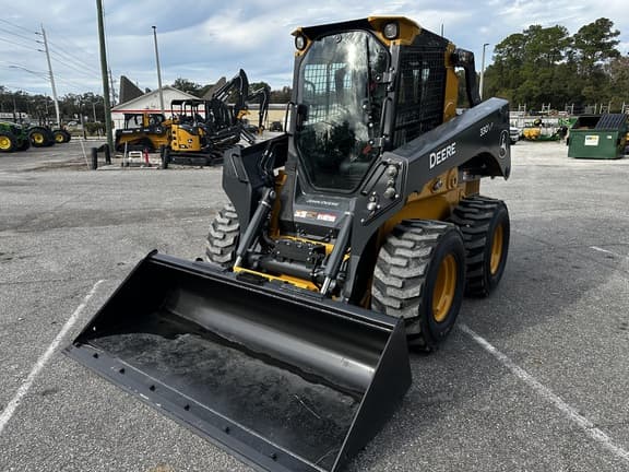 Image of John Deere 330P equipment image 4