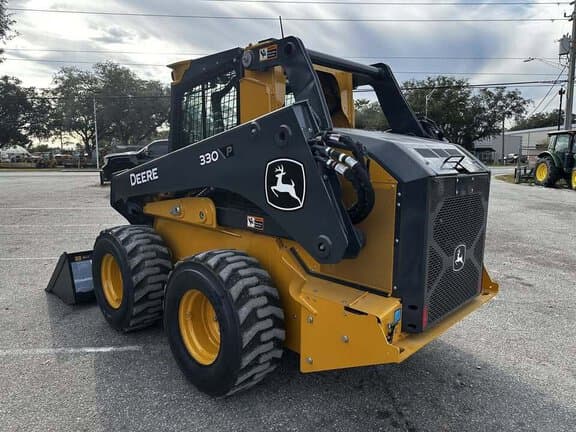 Image of John Deere 330P equipment image 2