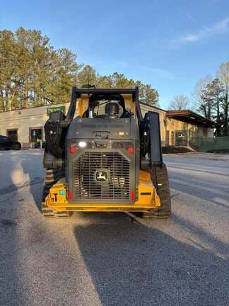 Image of John Deere 331P equipment image 3