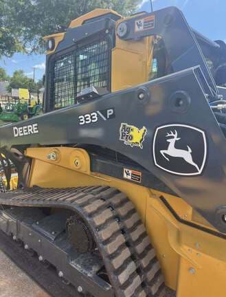 Image of John Deere 333P equipment image 3