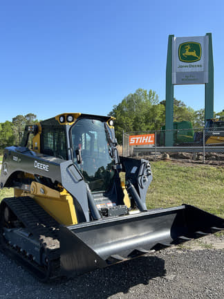 Image of John Deere 333P equipment image 2