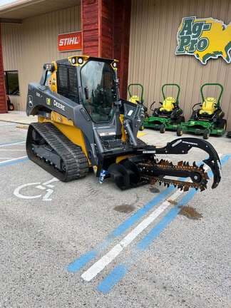 Image of John Deere 333P equipment image 1