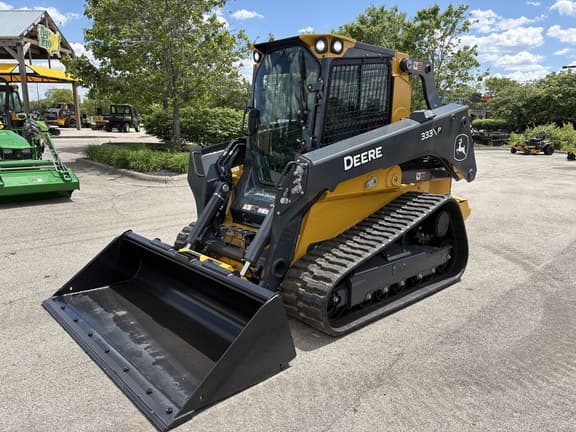 Image of John Deere 333P equipment image 2