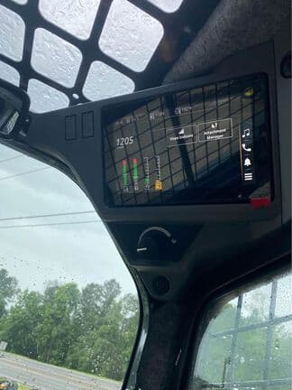 Image of John Deere 333P equipment image 4