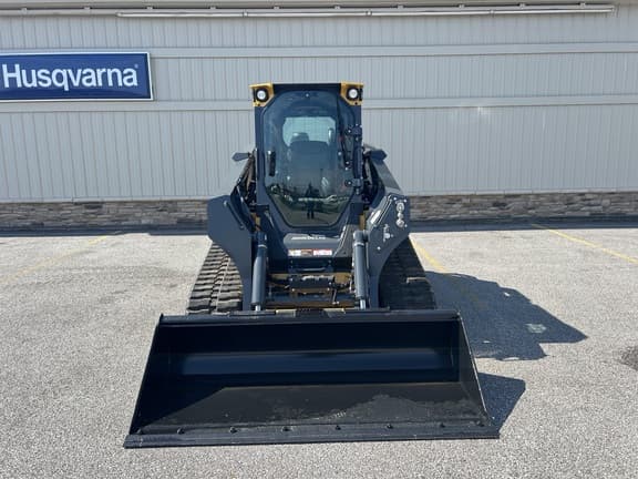 Image of John Deere 333P equipment image 1