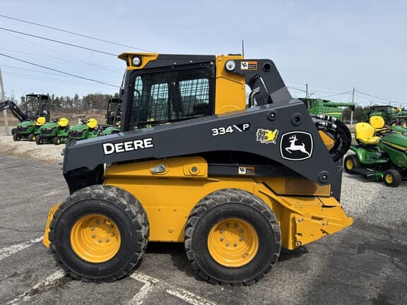 Image of John Deere 334P equipment image 4