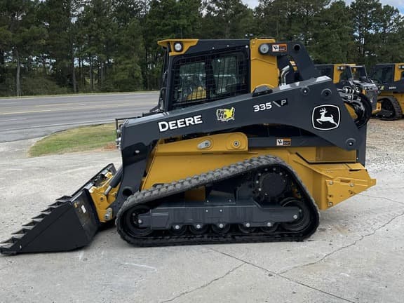 Image of John Deere 335P equipment image 3