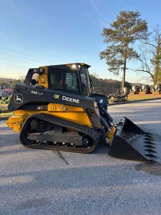 Image of John Deere 335P equipment image 3