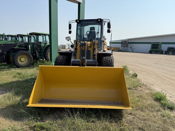 Image of John Deere 344P equipment image 1