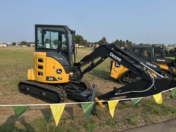 2026 John Deere 35P Equipment Image0