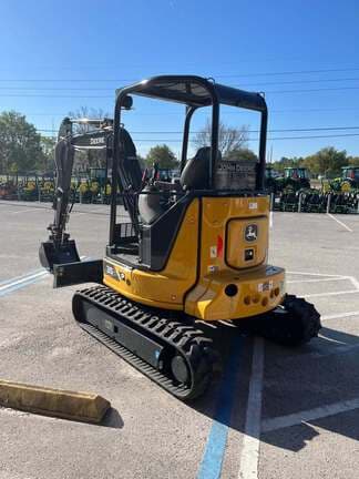 Image of John Deere 35P equipment image 3