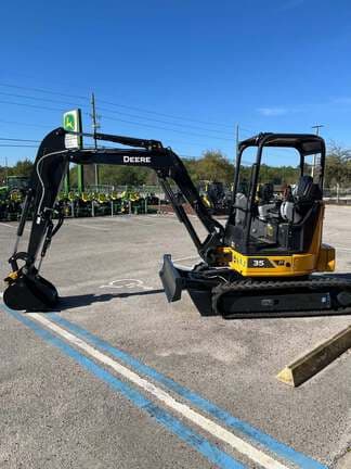 Image of John Deere 35P equipment image 4