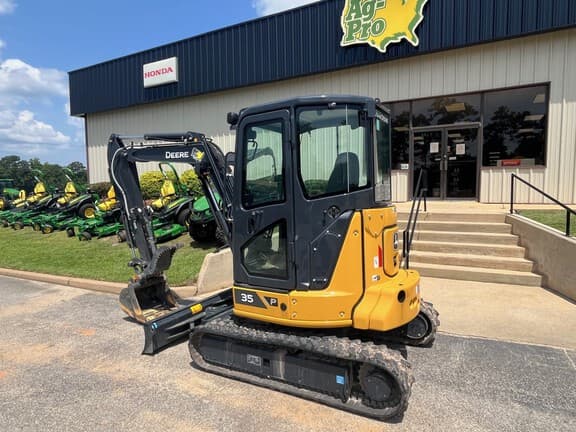 Image of John Deere 35P equipment image 1