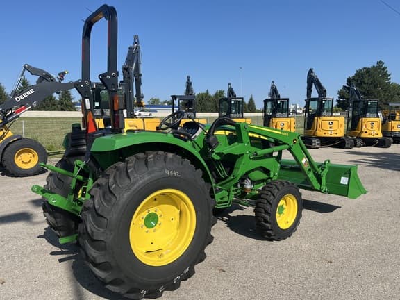 Image of John Deere 4044M equipment image 2
