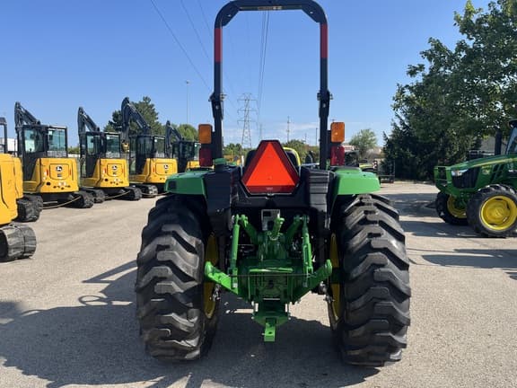 Image of John Deere 4044M equipment image 3