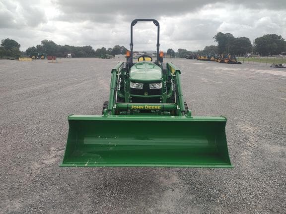 Image of John Deere 4044M equipment image 2