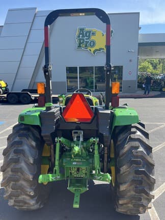 Image of John Deere 4044M equipment image 3
