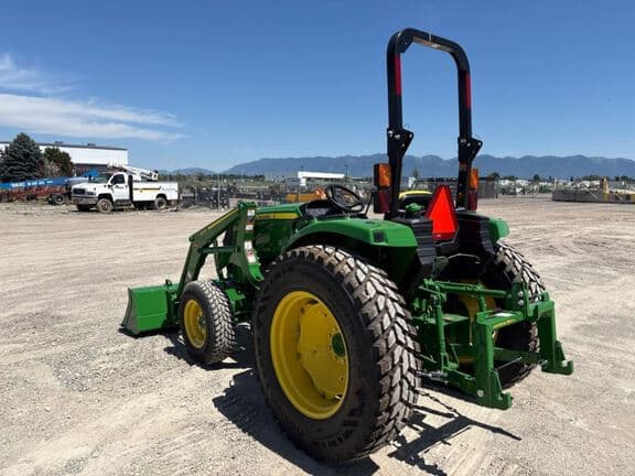 Image of John Deere 4044M equipment image 2