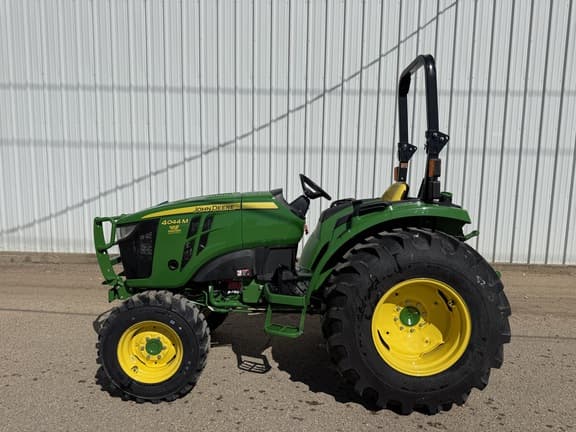Image of John Deere 4044M equipment image 1