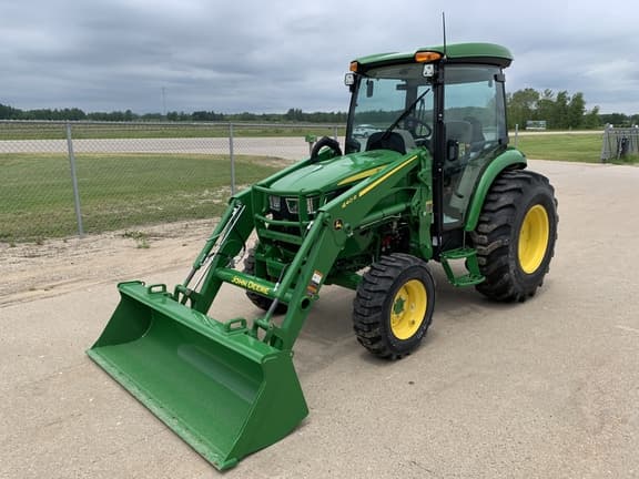 Image of John Deere 4044R equipment image 2
