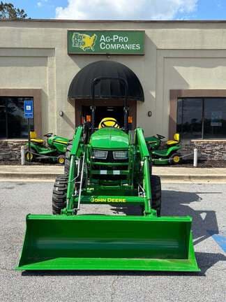 Image of John Deere 4044R equipment image 1