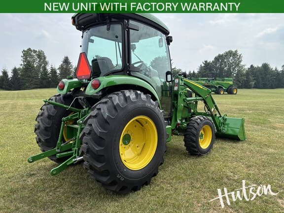 Image of John Deere 4044R equipment image 3
