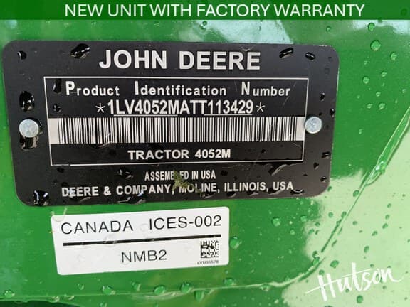Image of John Deere 4052M equipment image 4
