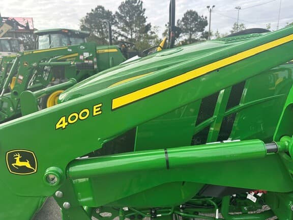 Image of John Deere 4052M equipment image 3