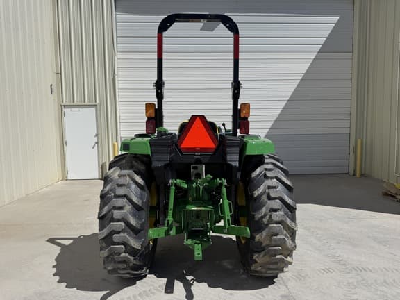 Image of John Deere 4052M equipment image 2