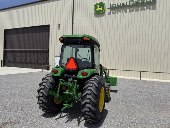 Image of John Deere 4052R equipment image 4