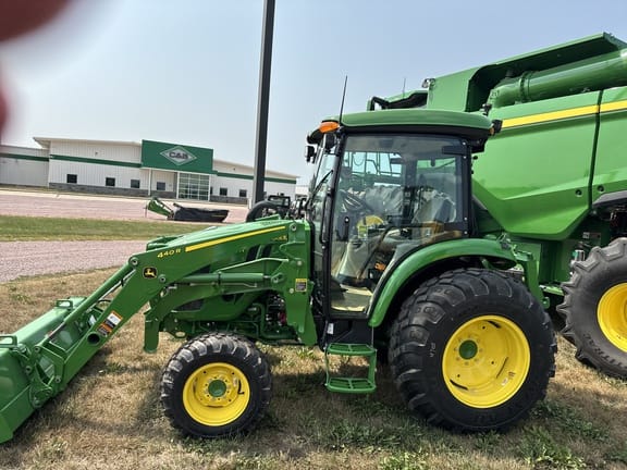 2026 John Deere 4052R Equipment Image0